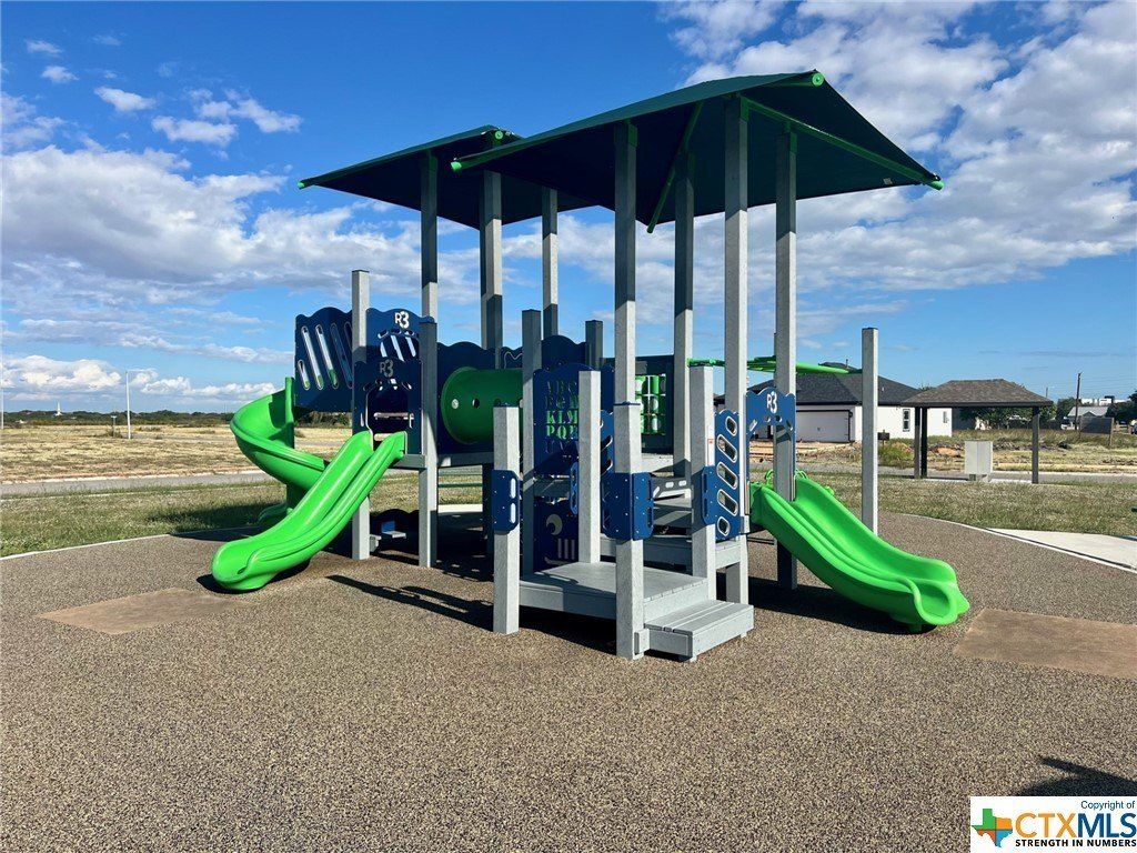 115 W St Francois Avenue. Port Lavaca, TX 77979