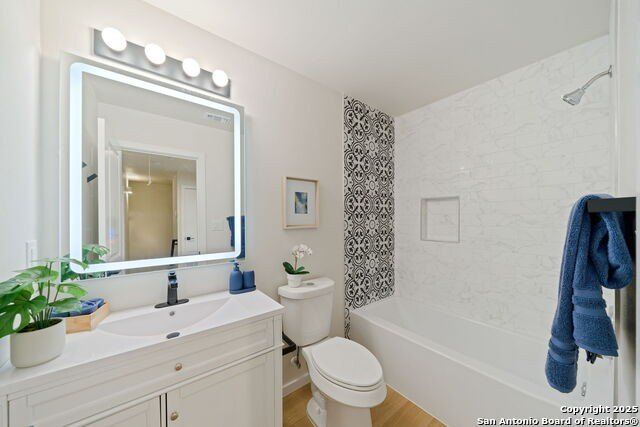 1104 S Gevers St. San Antonio, TX 78203