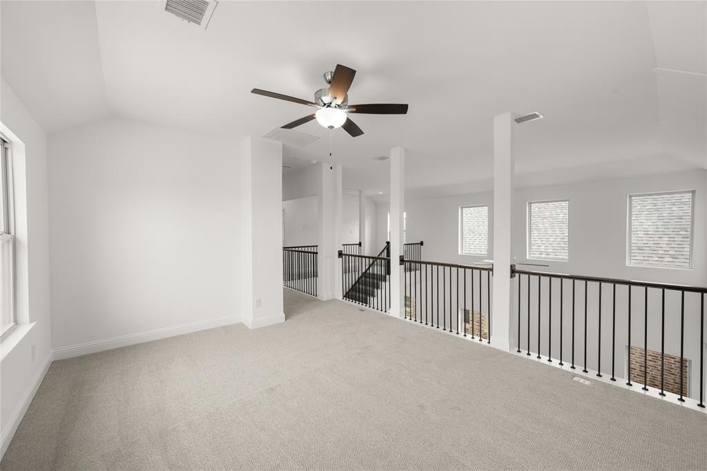 1536 Euclid Alley. Corinth, TX 76208