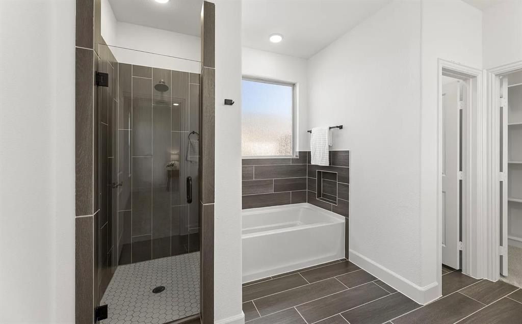 775 Water View. Lavon, TX 75166