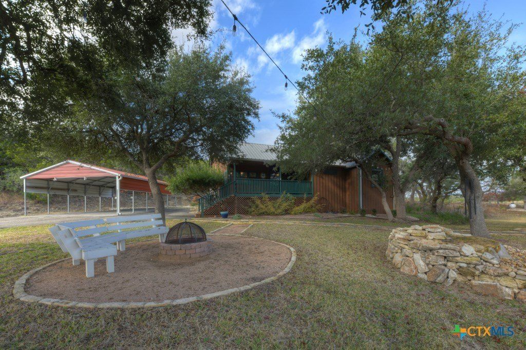 13944 Fm 32. Fischer, TX 78623