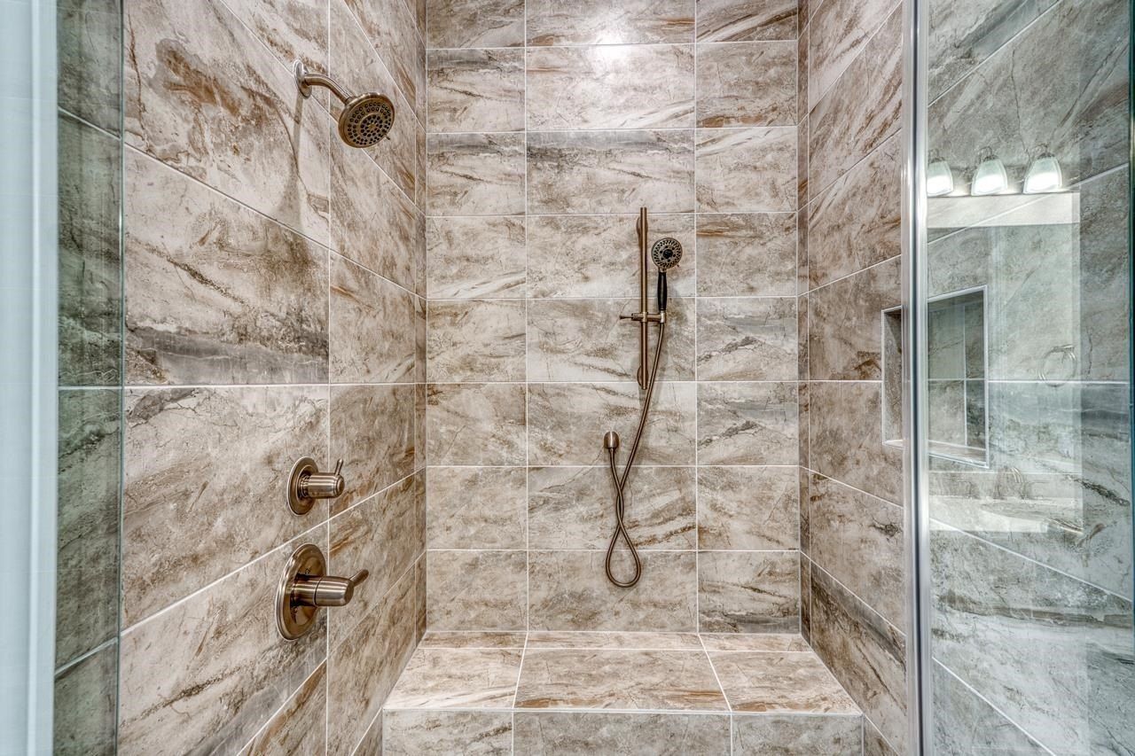 105 Amiata. Horseshoe Bay, TX 78657