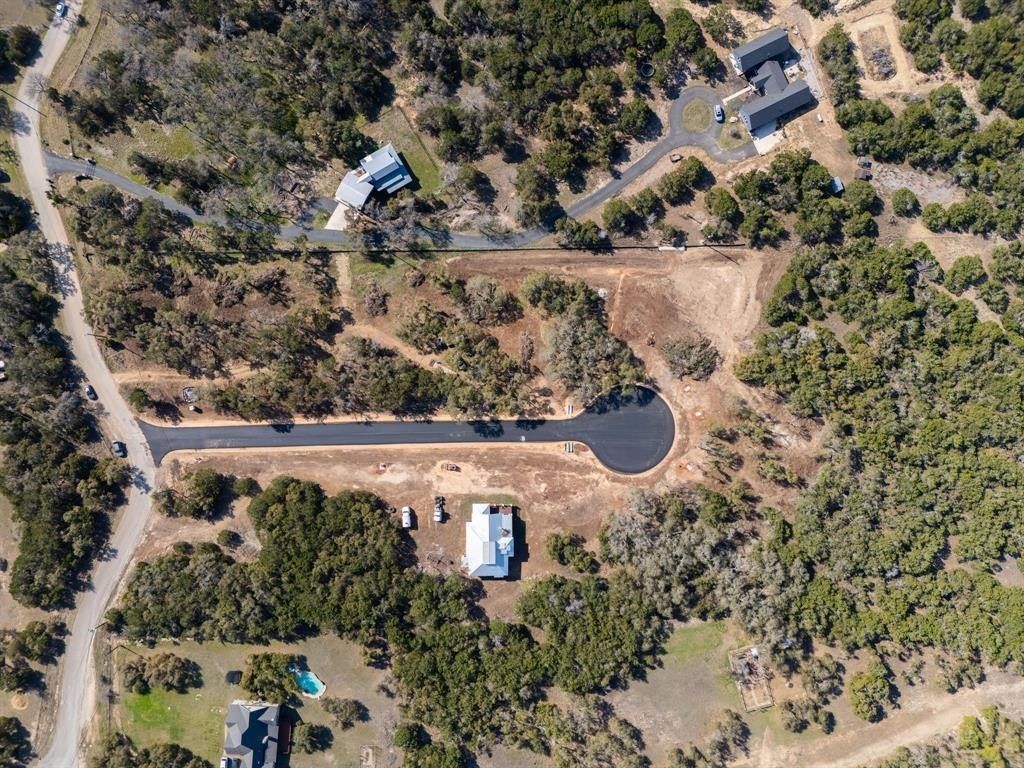 Lot8 Springlake Drive. Dripping Springs, TX 78620