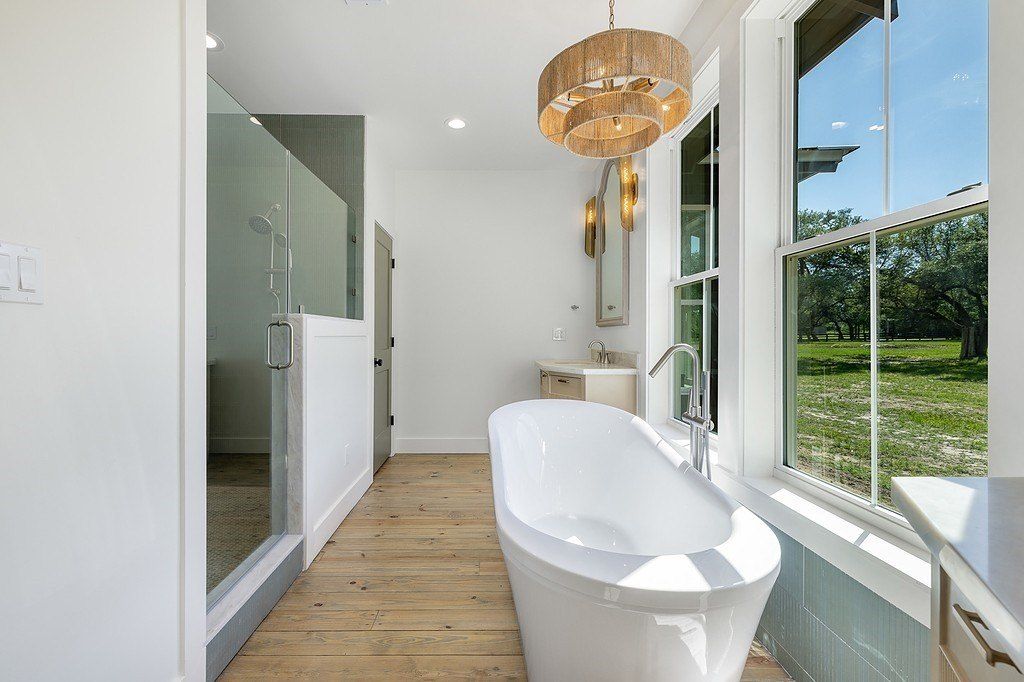 377 Florida Chapel Road. Round Top, TX 78954