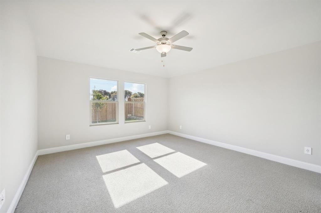 9545 Rattlesnake Trail. Fort Worth, TX 76036