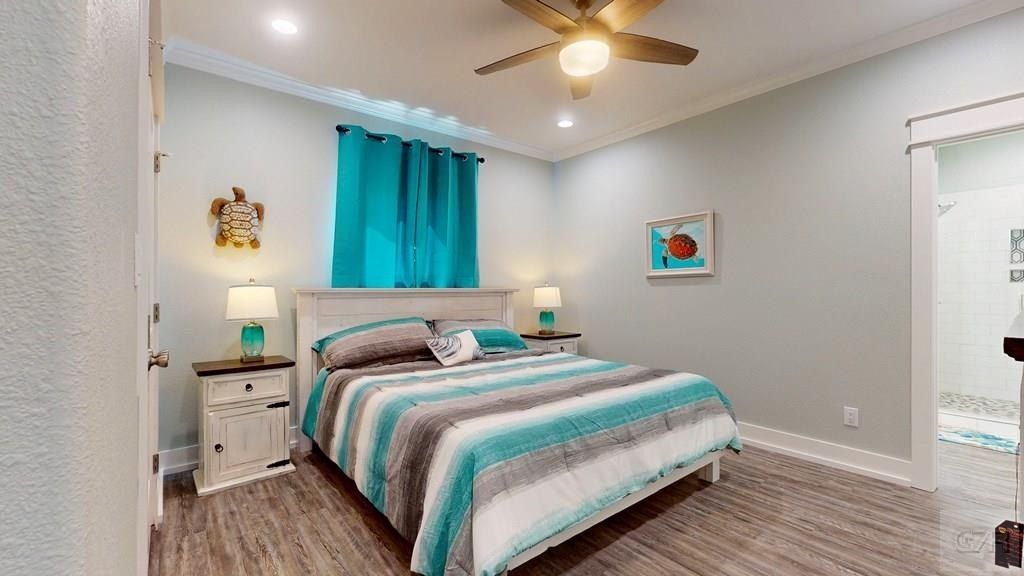 335 Atkinson. Crystal Beach, TX 77650