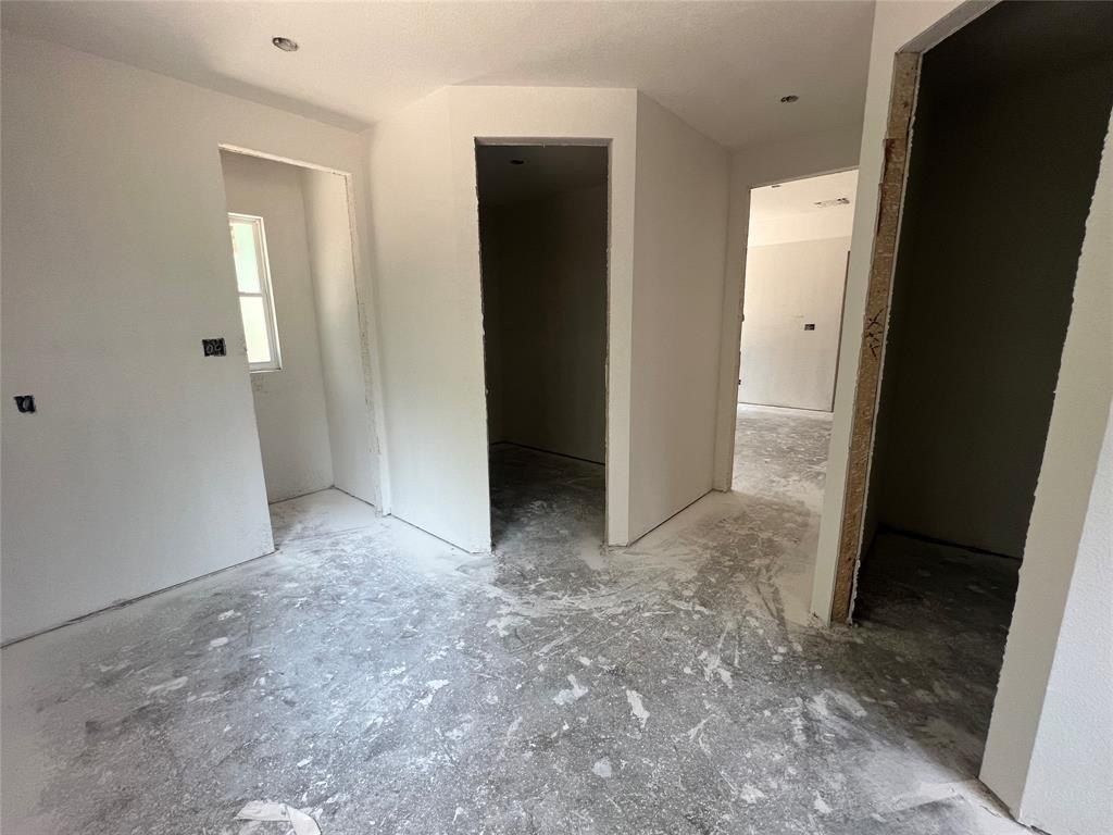 1057 Llano Way. Poolville, TX 76487