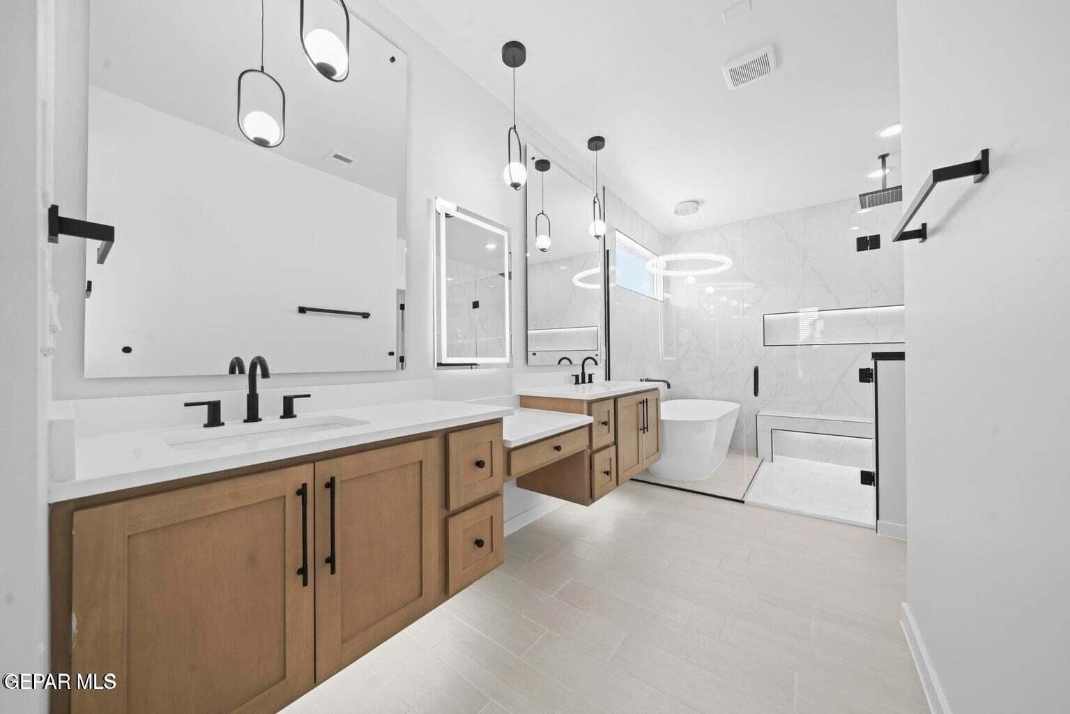 13399 Jeff Winton Drive. El Paso, TX 79928