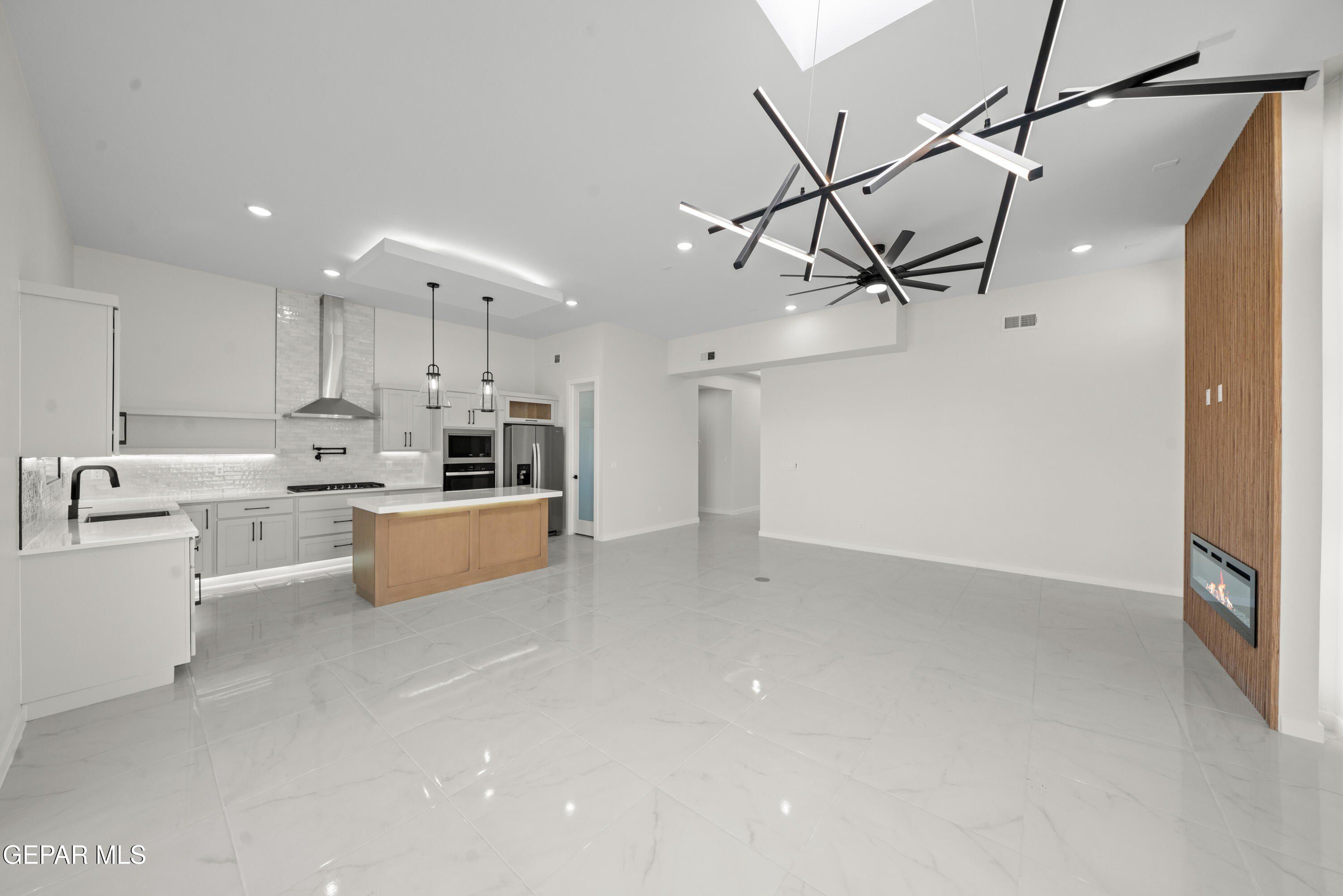 13395 Jeff Winton Drive. El Paso, TX 79928