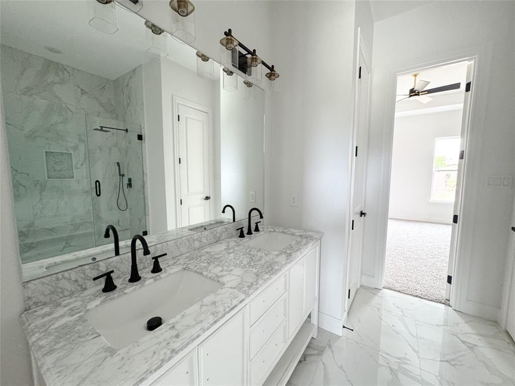 6613 Bob Hanger Street. Fort Worth, TX 76179