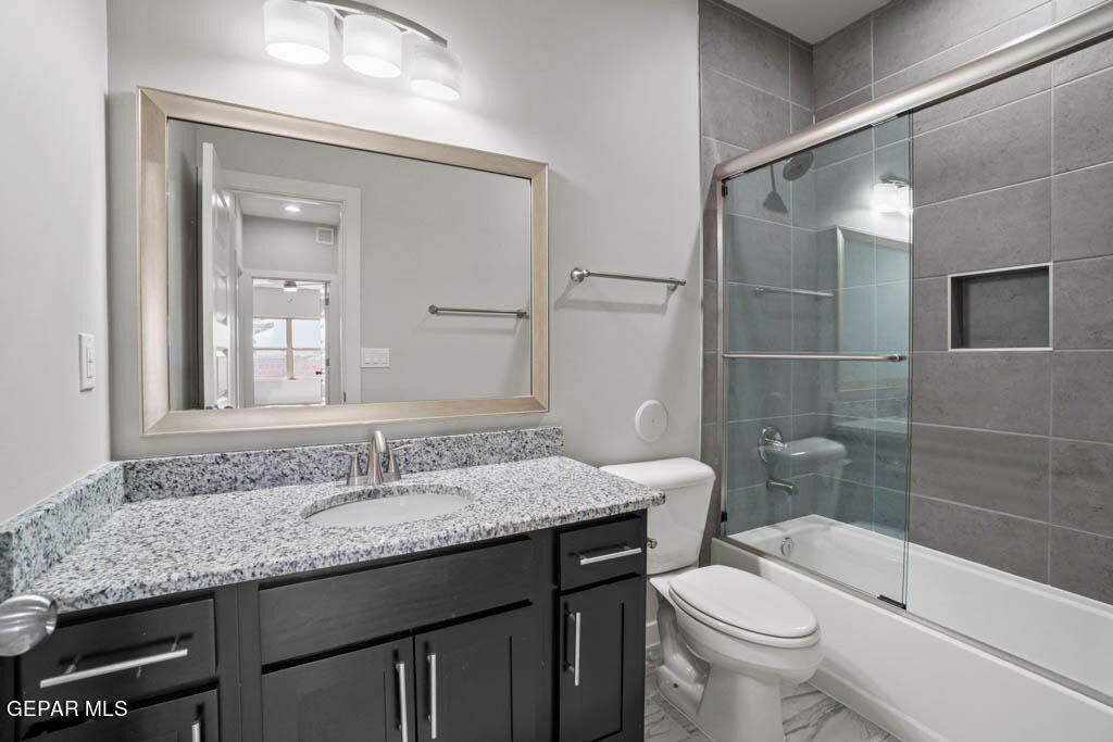 12661 Fredericksburg Avenue. Horizon City, TX 79928