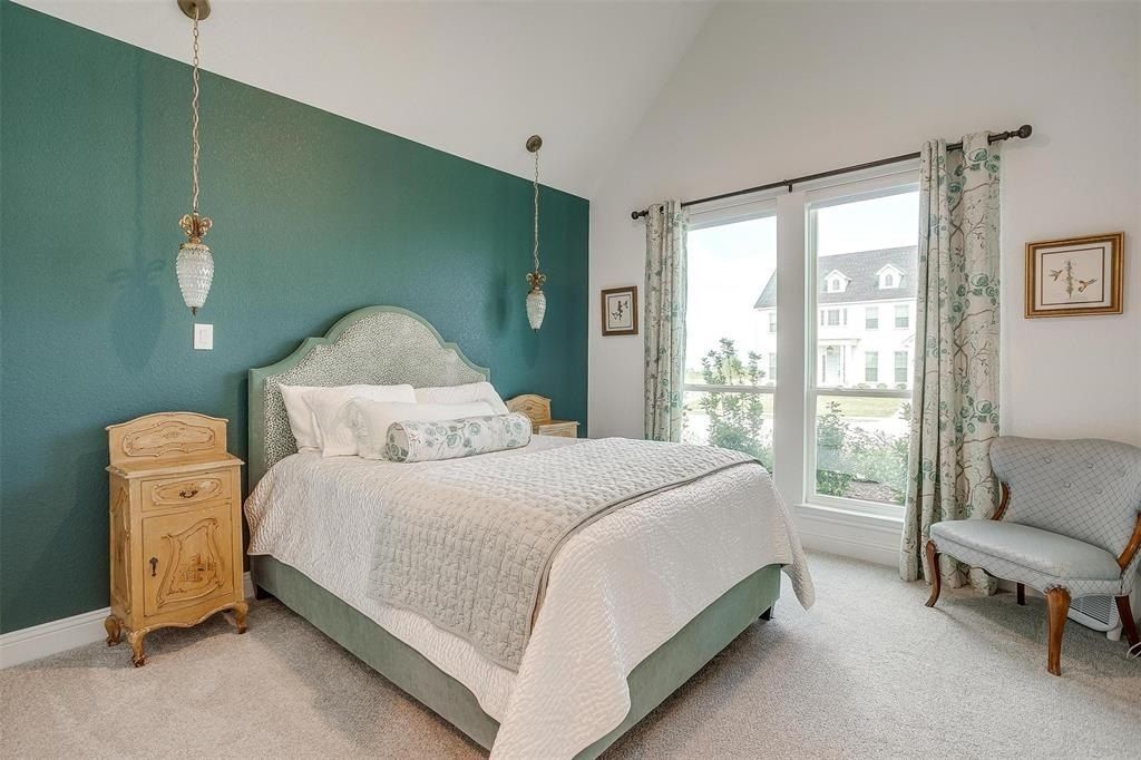 11008 Familia Real Drive. Benbrook, TX 76126