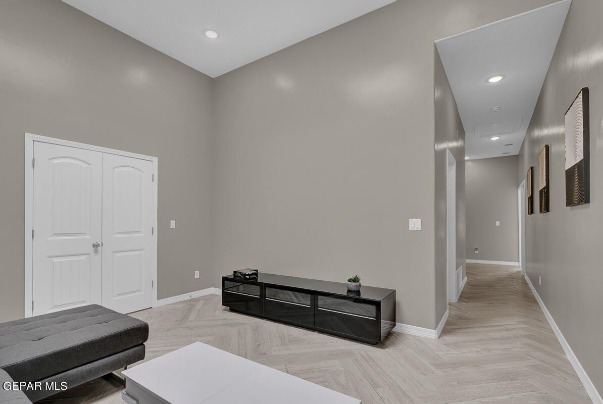 15085 Conviction Avenue. El Paso, TX 79938