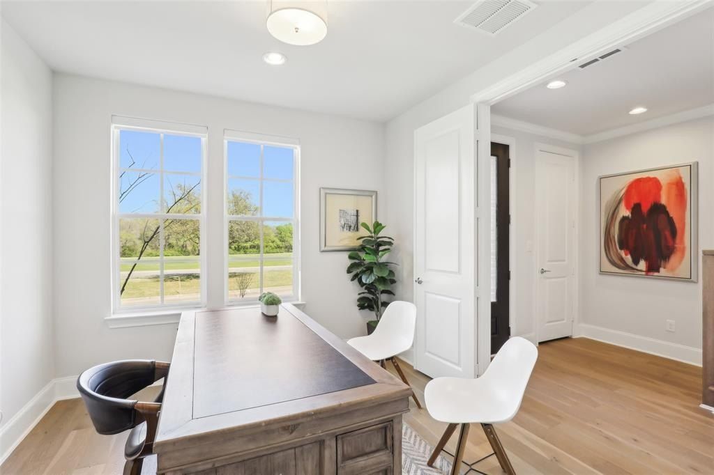 5461 Patterson Street. Irving, TX 75039