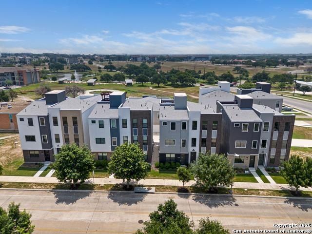 7942 Kennedy Hl 8. San Antonio, TX 78235