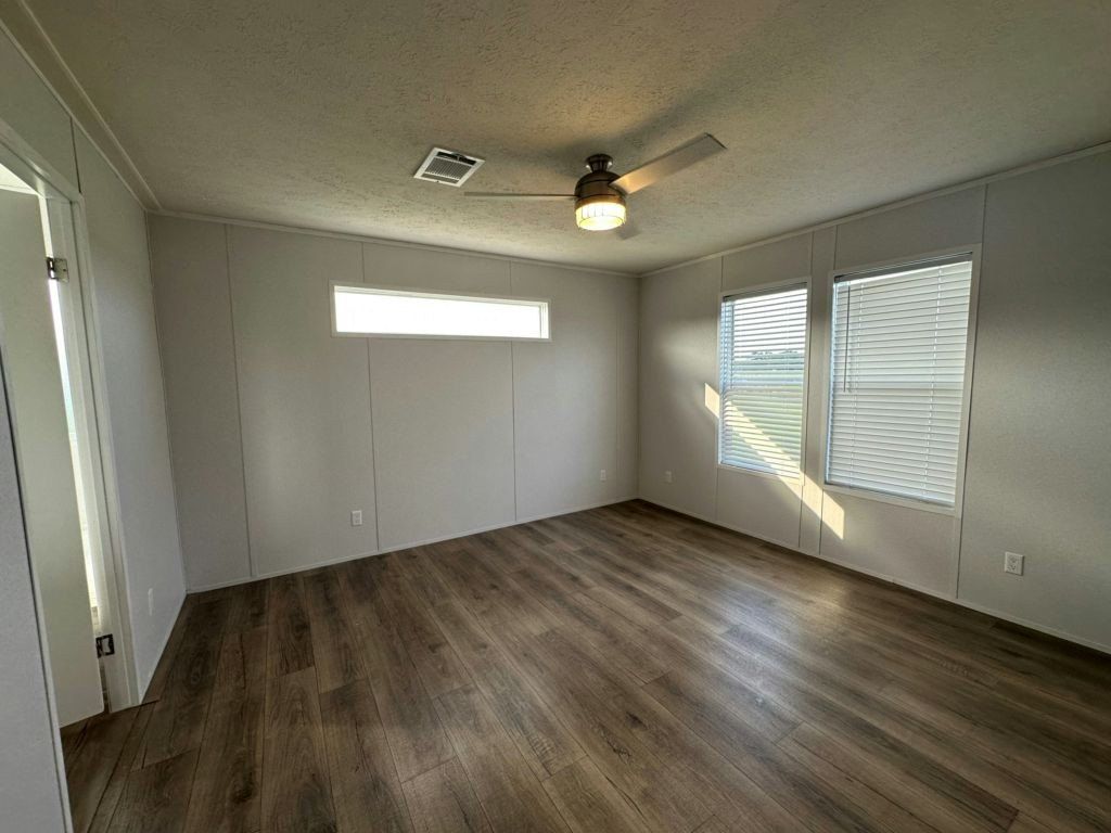 113 Shiloh Arbor Lane. Willis, TX 77318