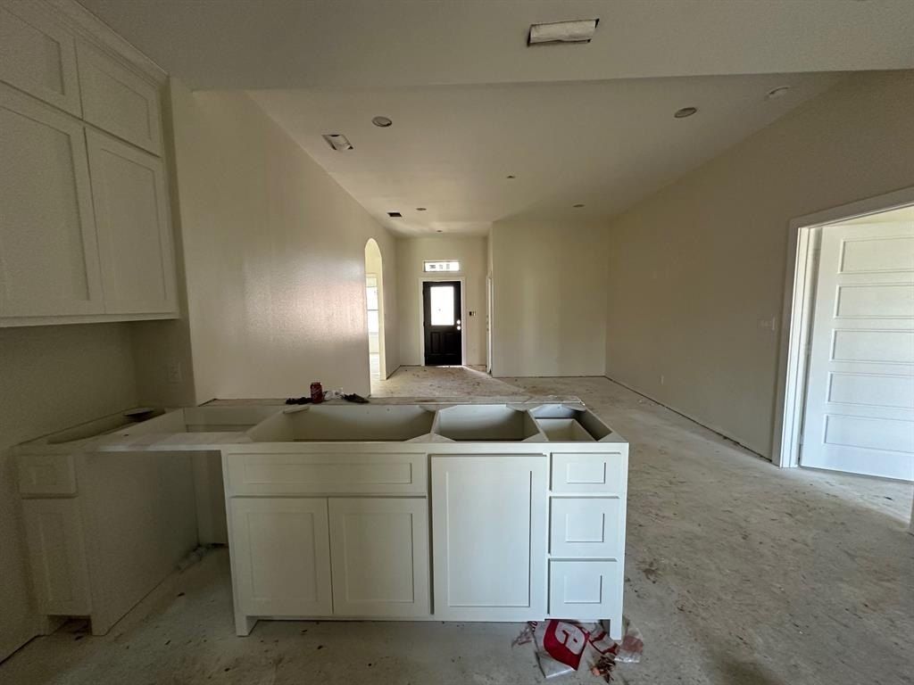 612 N Us Highway 69. Celeste, TX 75423