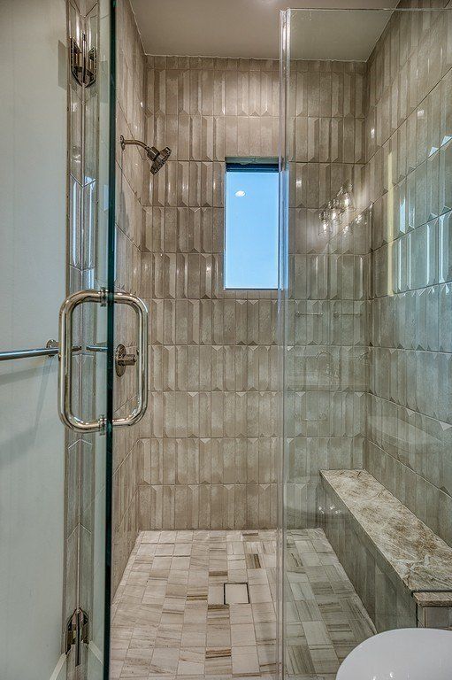 4961 Hartfield Road. Round Top, TX 78954