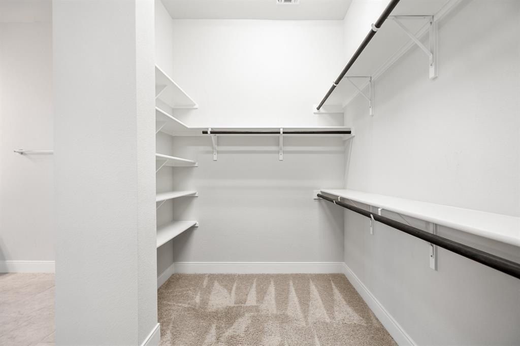 2160 Clear Water Way. Royse City, TX 75189