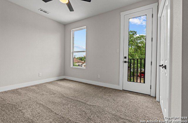 1334 N Center. San Antonio, TX 78202