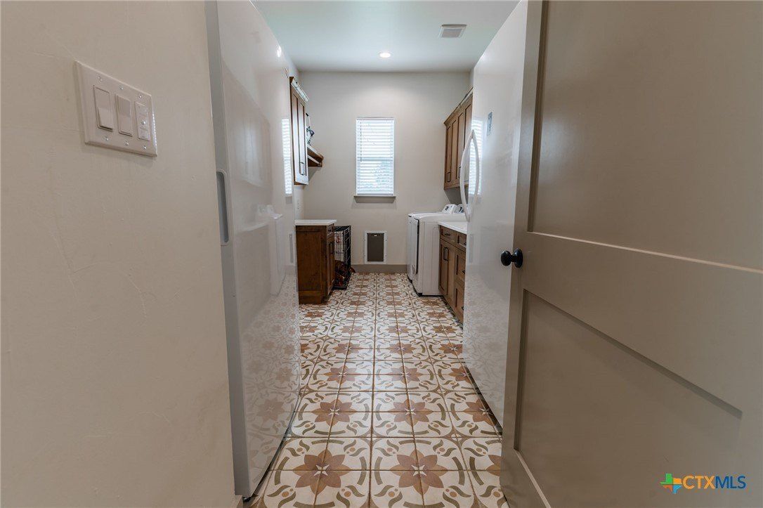 1130 Church Road. Seguin, TX 78155