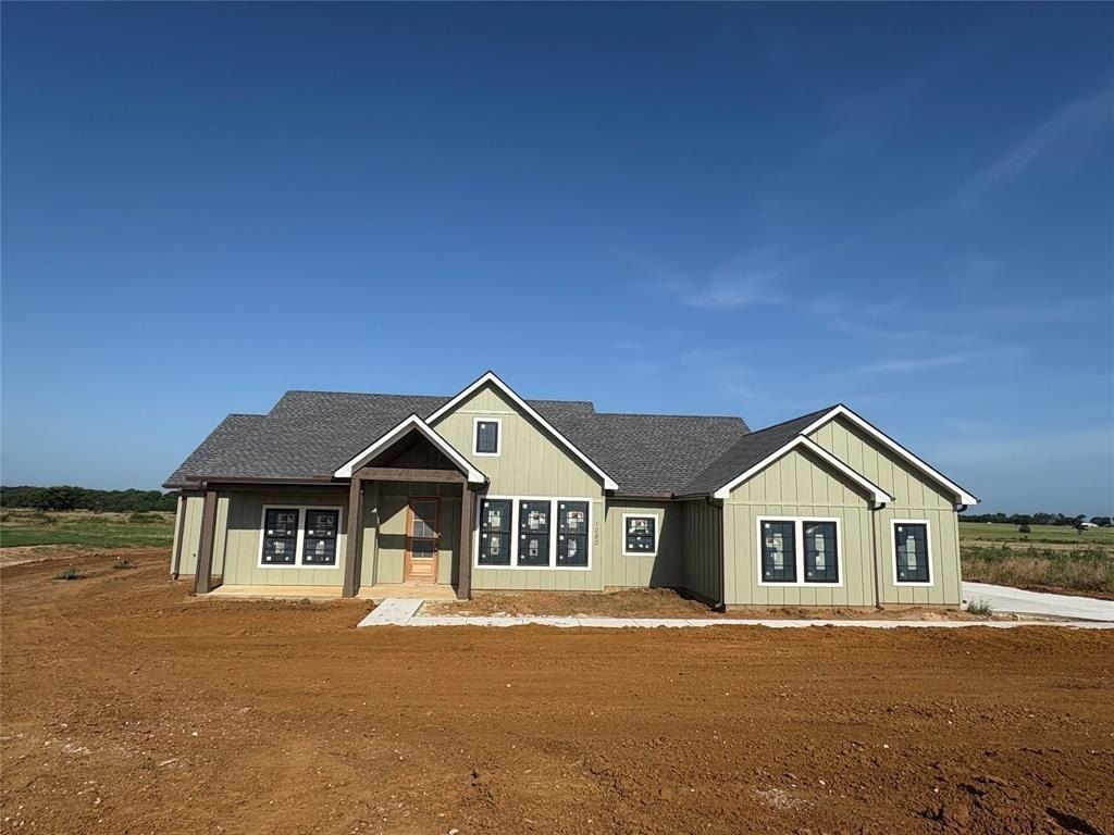 1080 Dixie Estates Way. Whitesboro, TX 76273