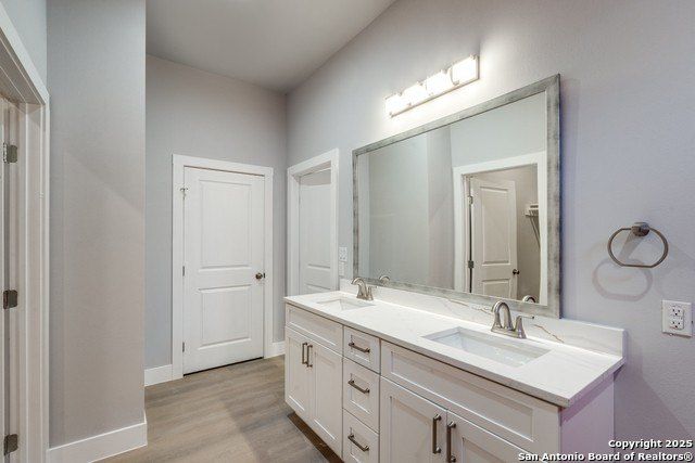 455 S Hackberry. New Braunfels, TX 78130