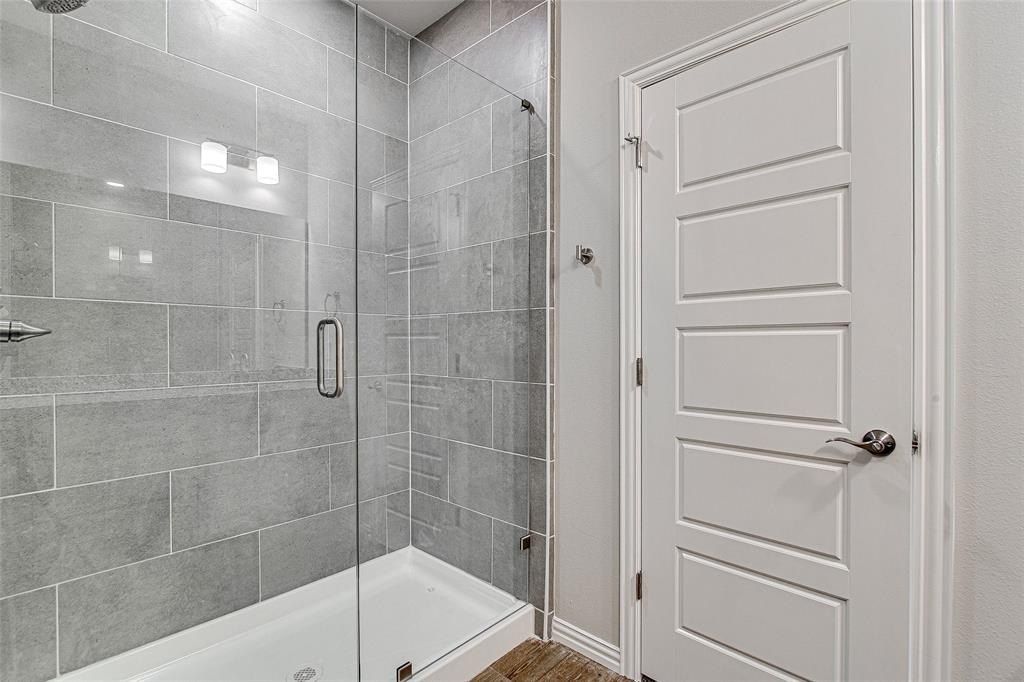 2511 Birdell Court. Fort Worth, TX 76105