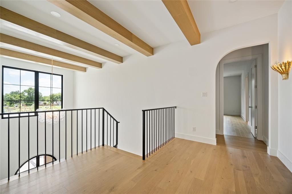 3727 Clover Lane. Dallas, TX 75220