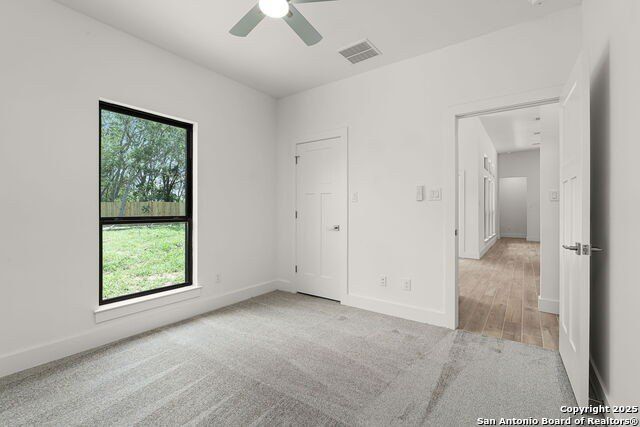 249 Sandpiper Lane. McQueeney, TX 78123