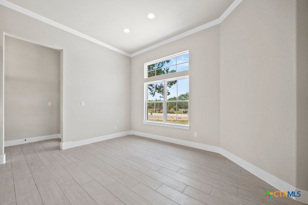 11 Moonlight Lane. Wimberley, TX 78676