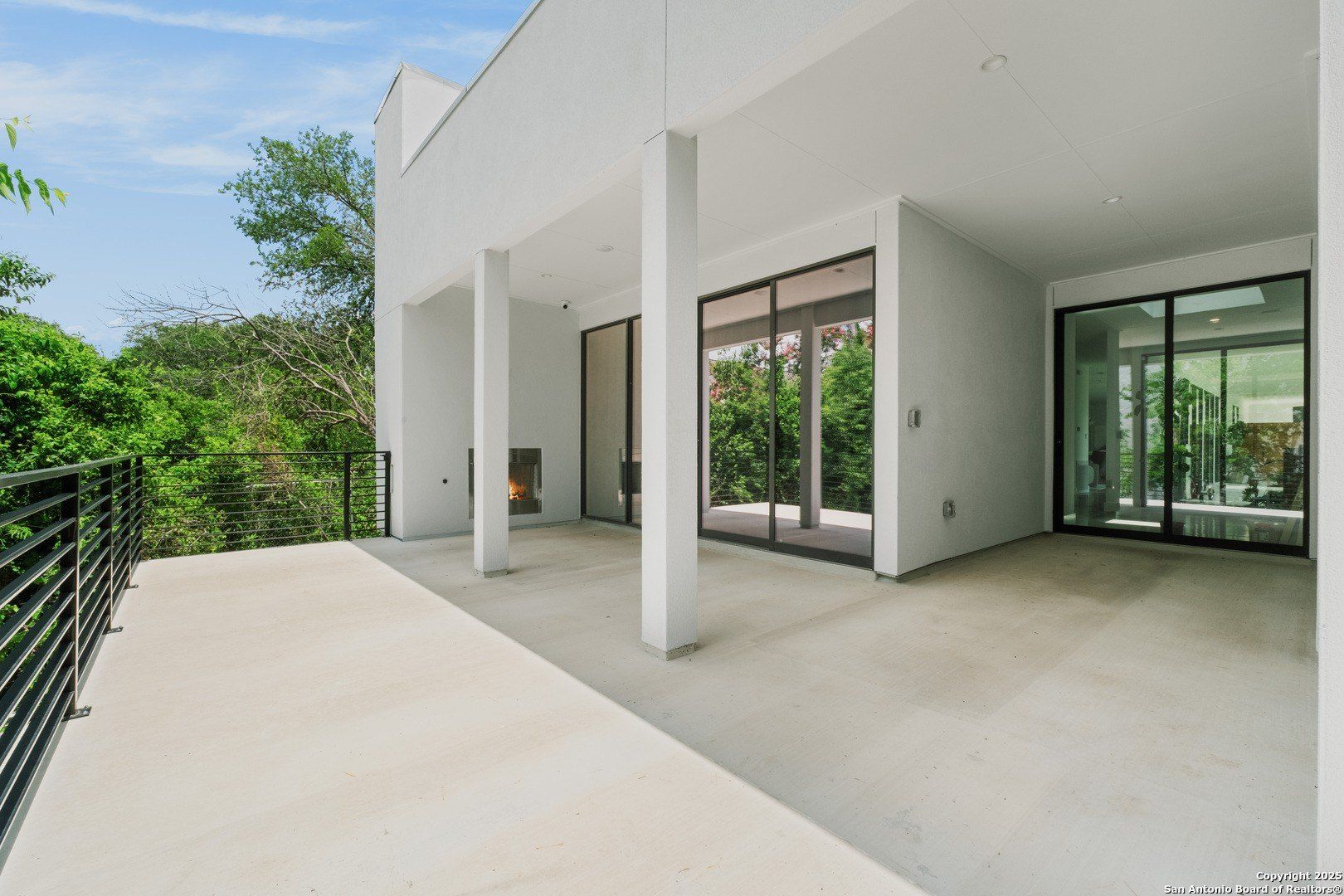 8218 Country Lane Court. San Antonio, TX 78209