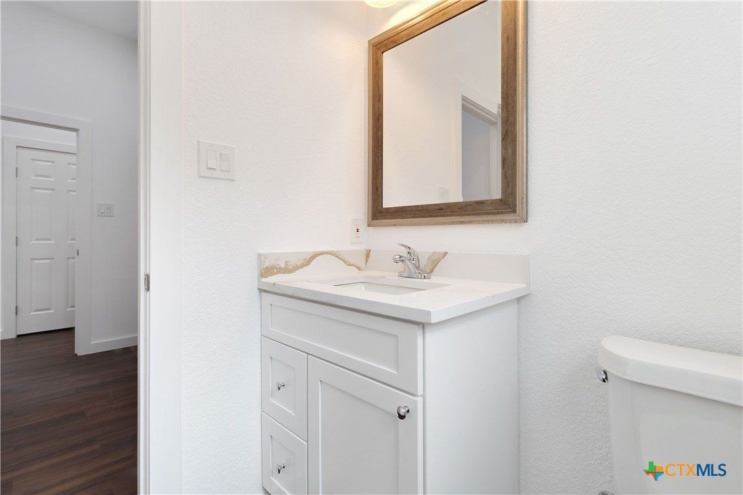 27 Pueblo Trail. Wimberley, TX 78676