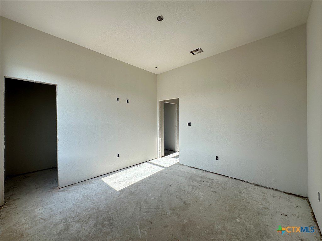 229 Desert Holly Drive. Temple, TX 76502