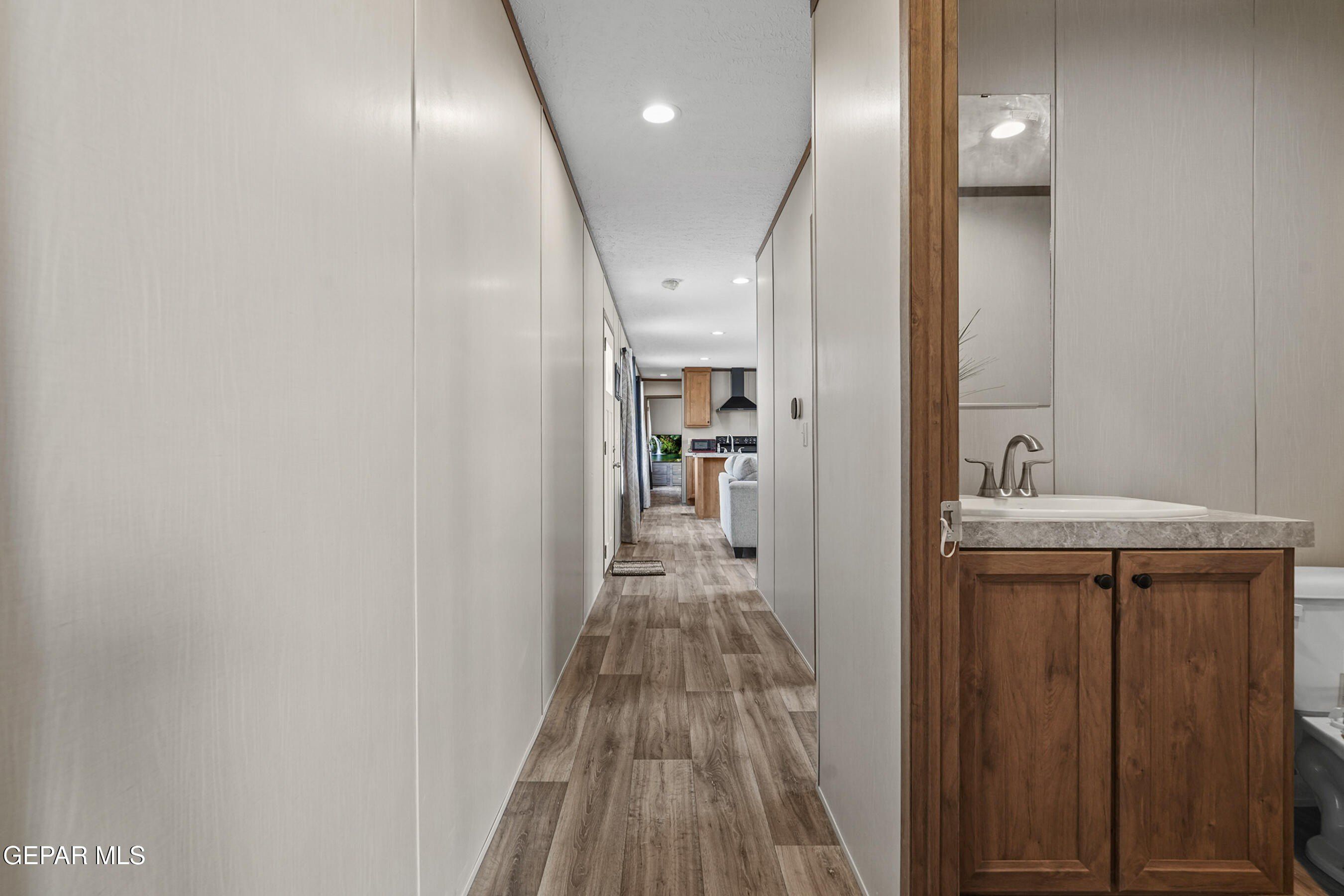 742 Canfield Drive. Horizon City, TX 79928