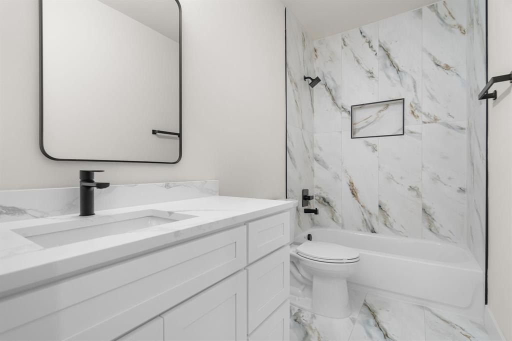 2340 Alsiddiq Drive. Irving, TX 75062