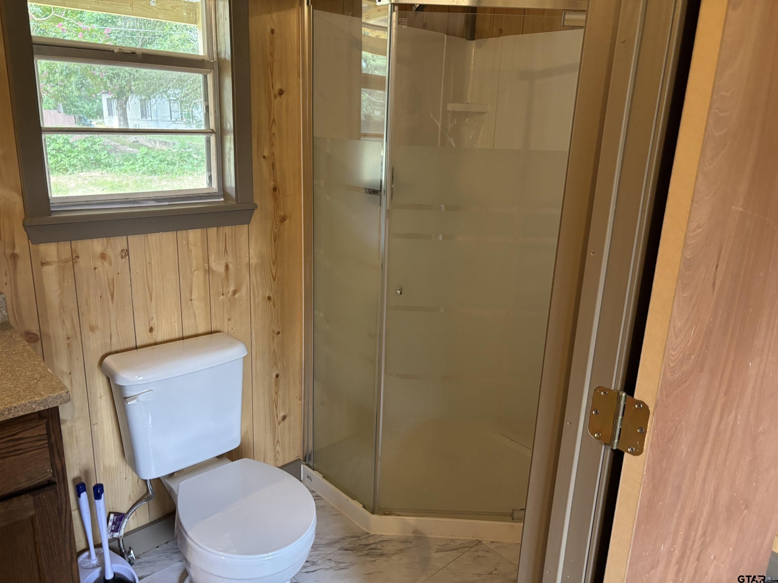 111 Hughes Street. Daingerfield, TX 75638