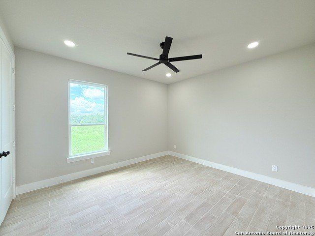 129 Camino Verde Ct. La Vernia, TX 78121