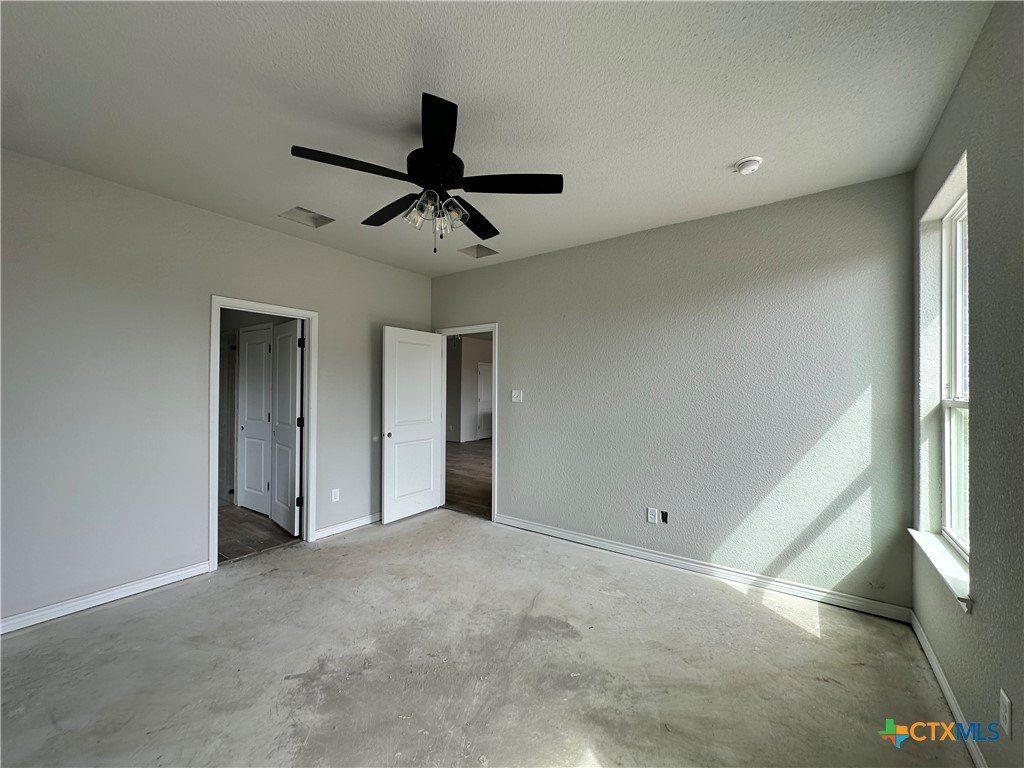 2571 Cedar Glen Drive. Belton, TX 76513