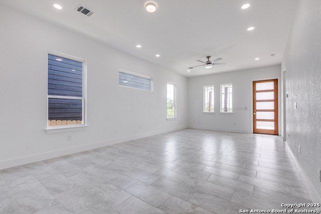 719 Amanda. San Antonio, TX 78220