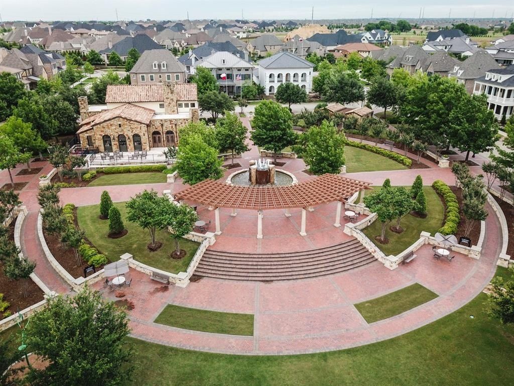 12502 Harvest Meadow. Frisco, TX 75033