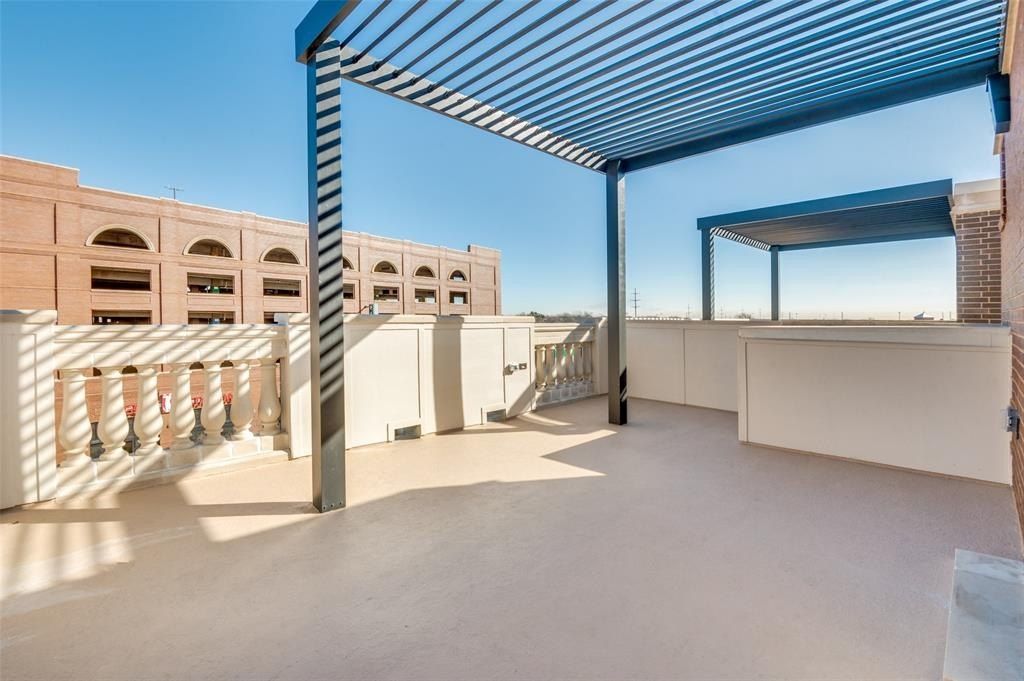 250 E Dallas Street. Grapevine, TX 76051