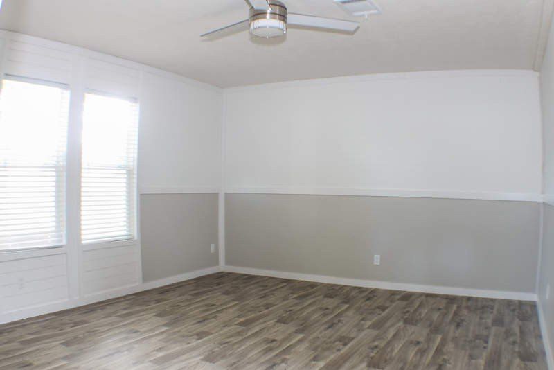 1511 Honey Trail. Glenn Heights, TX 75154