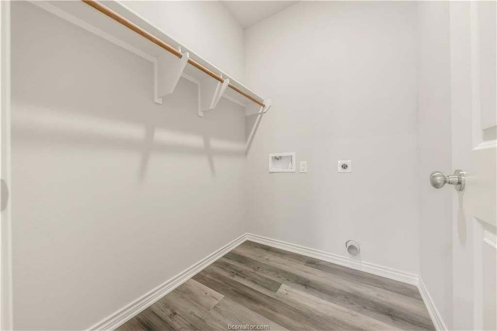 1801 Pin Oak Street. Bryan, TX 77801