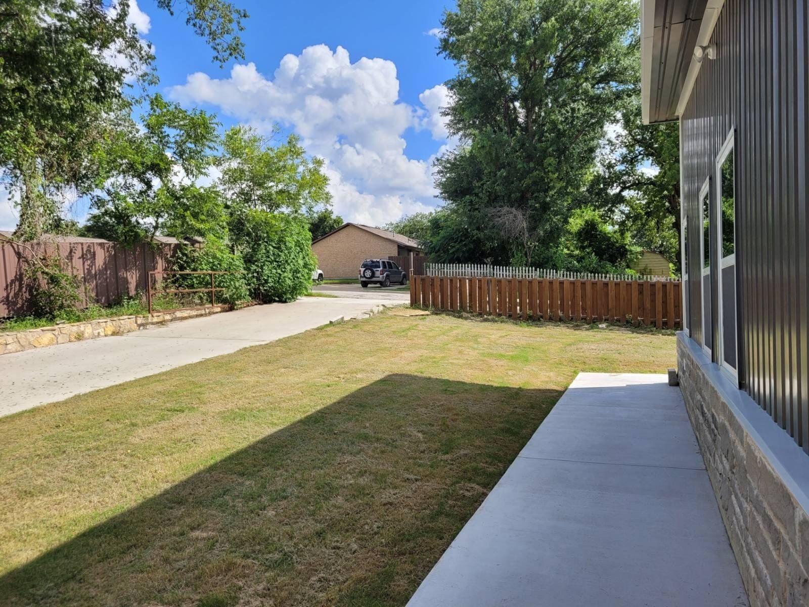 505 E Gentry. Hamilton, TX 76531