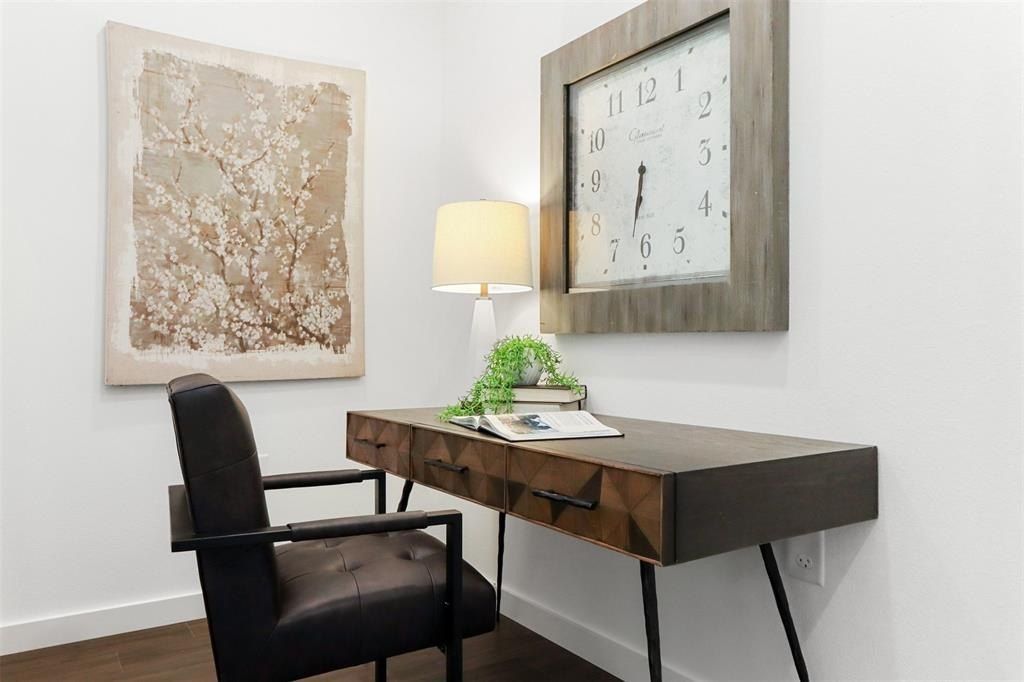 512 Sherwood. Melissa, TX 75454