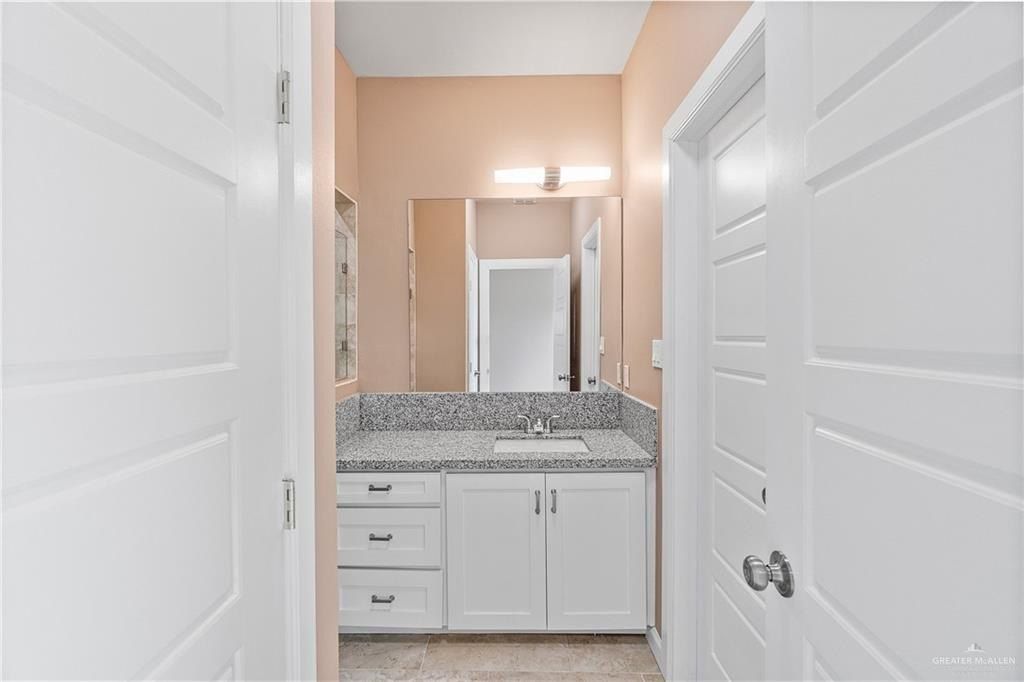 5928 N Playa Del Sol Street. Edinburg, TX 78542