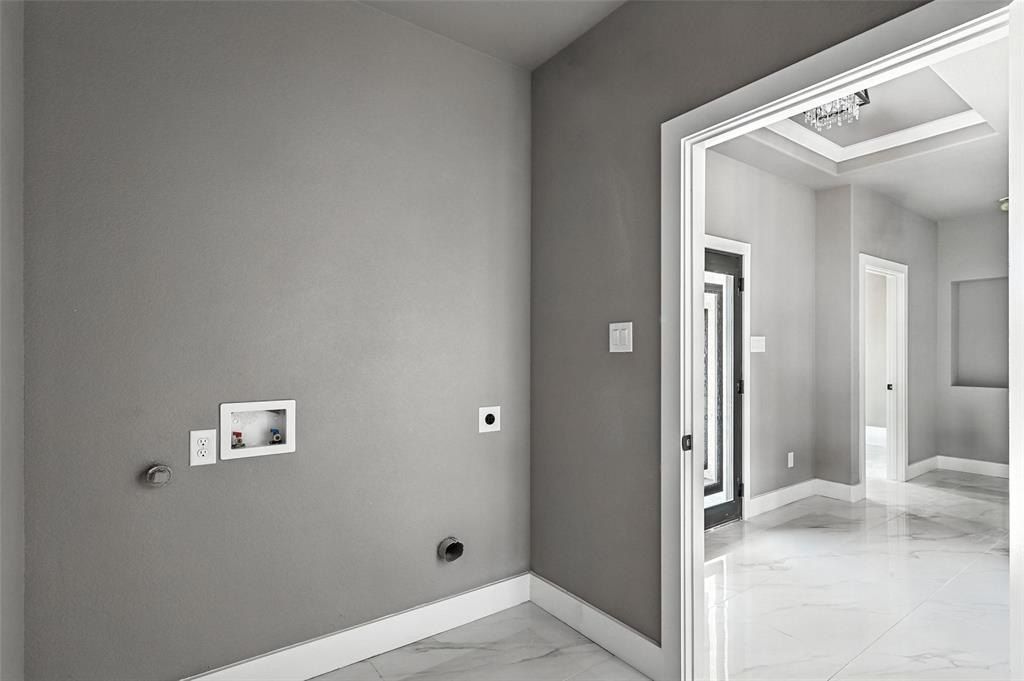 2410 Lauren St. Mabank, TX 75147