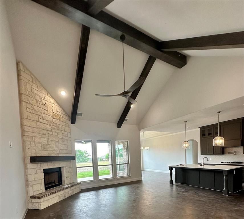 132 Blackstar Lane. Decatur, TX 76234