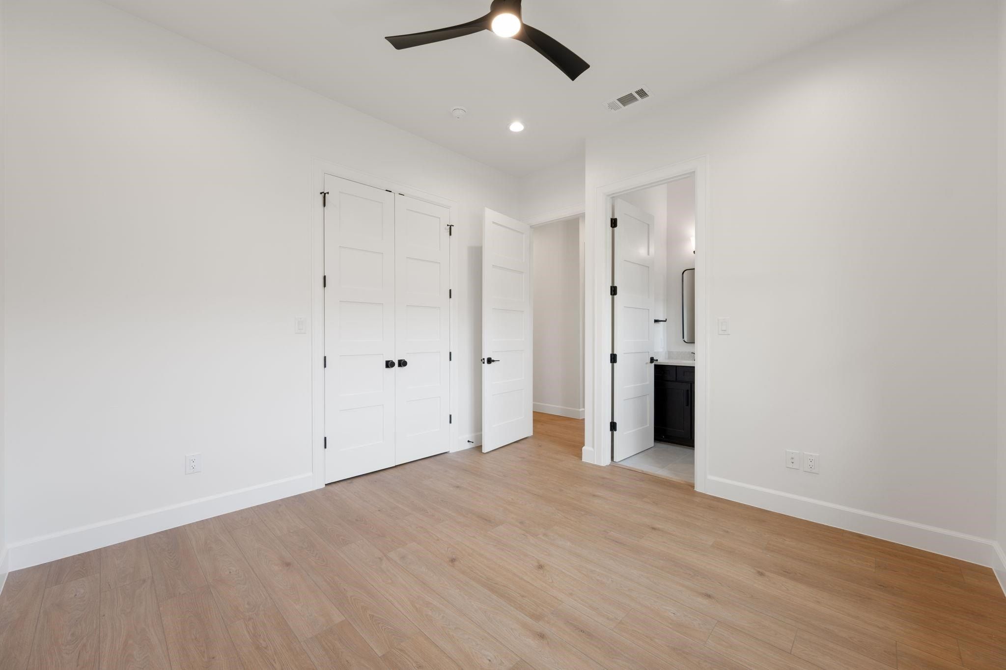 310 Apache Tears. Horseshoe Bay, TX 78657